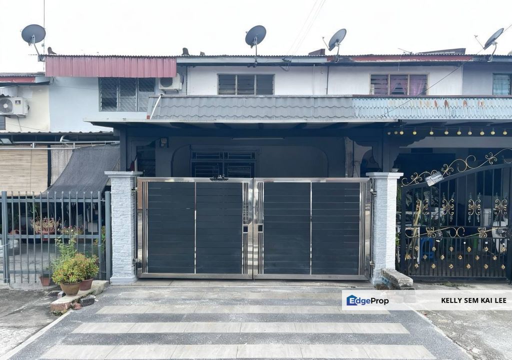 Kulai｜Taman Bukit Kulai｜Jalan Bunga Kekwa 4｜2-Storey House｜Renovated, Johor, Kulai