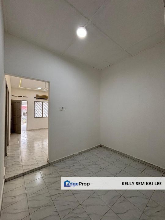 Kulai｜Taman Damai｜Single Storey Low Cost｜Renovated, Johor, Kulai