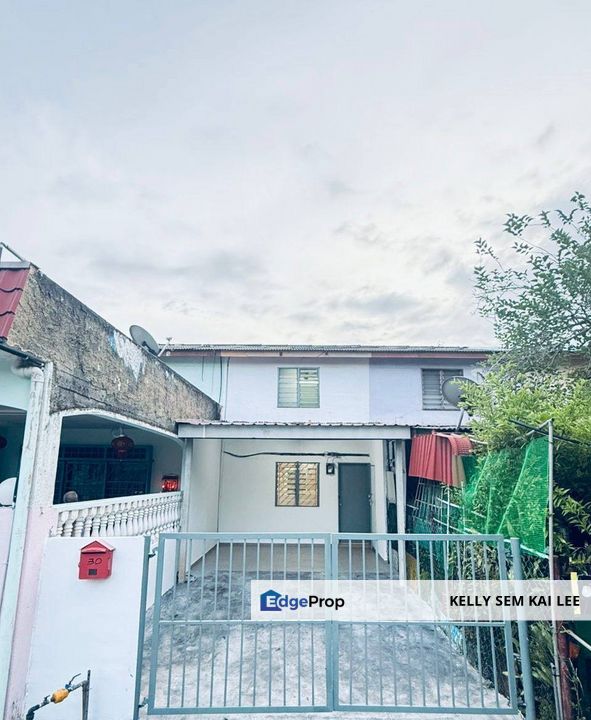 Labis｜Taman Labis Jaya｜Jalan Bunga Chempaka｜Double Storey Low, Johor, Labis