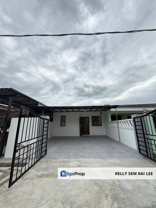 Taman Universiti｜Jalan Penyiaran｜Single Storey Terrace｜Renovated, Johor, Skudai
