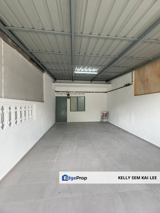 Taman Flora Jaya｜Batu Pahat｜Double Storey Medium Low Cost｜Unblock, Johor, Batu Pahat