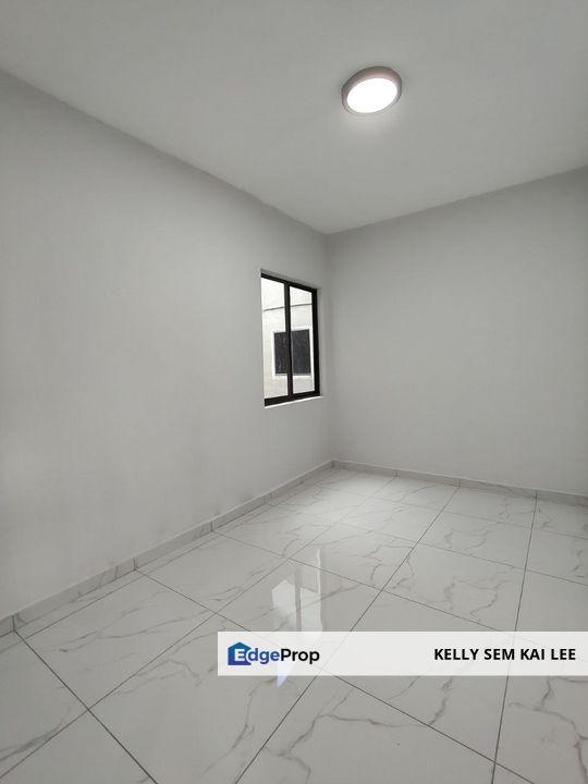 Bandar Seri Alam｜Masai｜Tasek 64｜Low Cost Flat｜Renovated｜Level 4, Johor, Masai