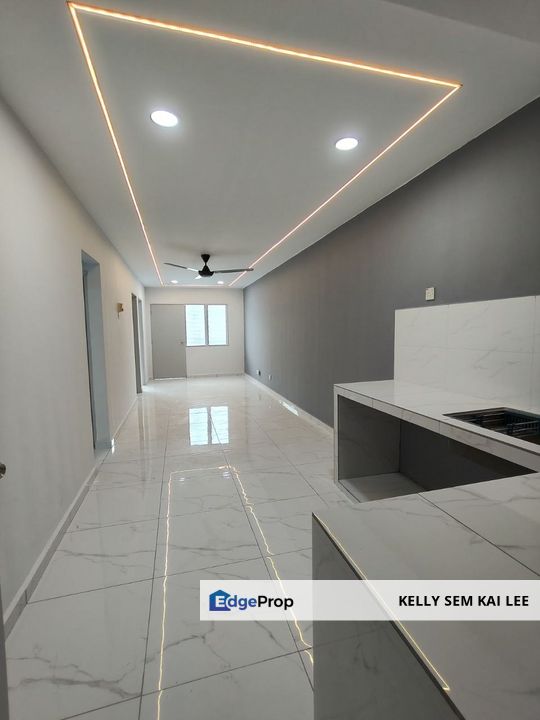 Bandar Seri Alam｜Masai｜Tasek 64｜Low Cost Flat｜Renovated｜Level 4, Johor, Masai