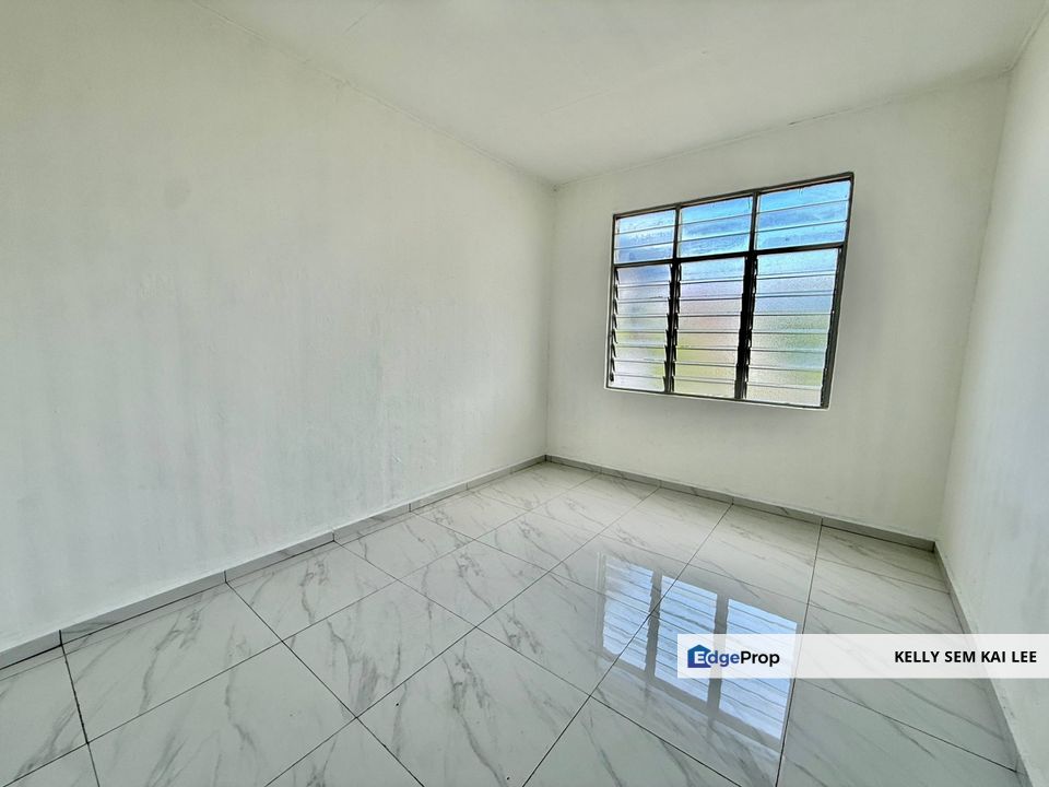 Taman Suria｜Simpang Renggam｜Double Storey Low Cost, Johor, Simpang Renggam