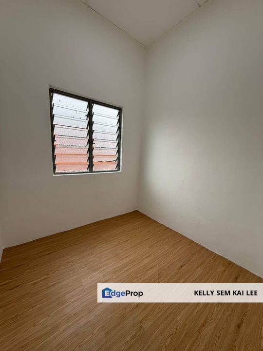 Taman Pulai Utama｜Skudai｜Low Cost Flat｜Renovated, Johor, Skudai