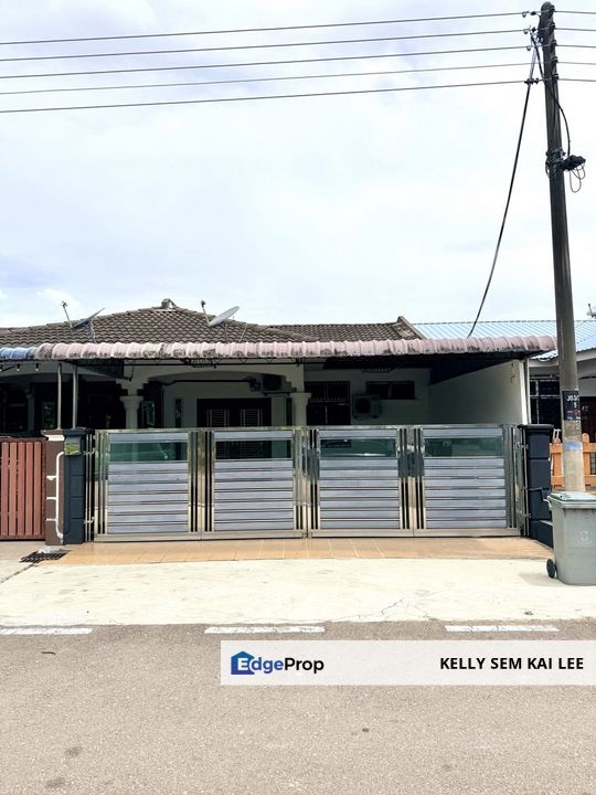 Taman Puteri｜Kluang｜Single Storey Terrace｜Renovated, Johor, Batu Pahat