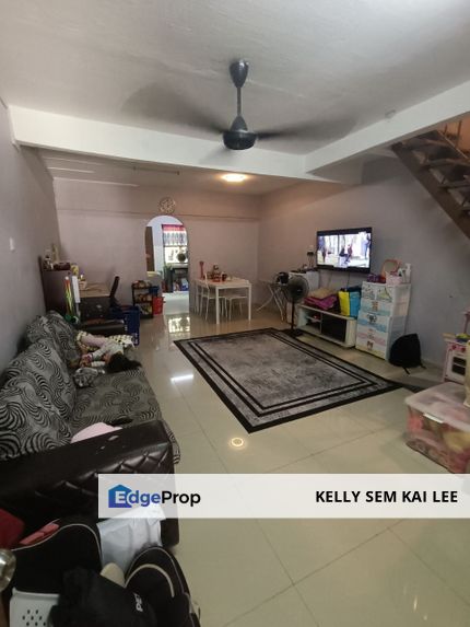 Taman Desa Jaya｜Jalan Danau｜Double Storey Low Cost｜Renovated, Johor, Johor Bahru