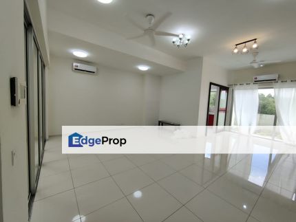 Puchong, Selangor, Elevia Residence 4bedrooms Partially furnished for Sale, Selangor, Puchong