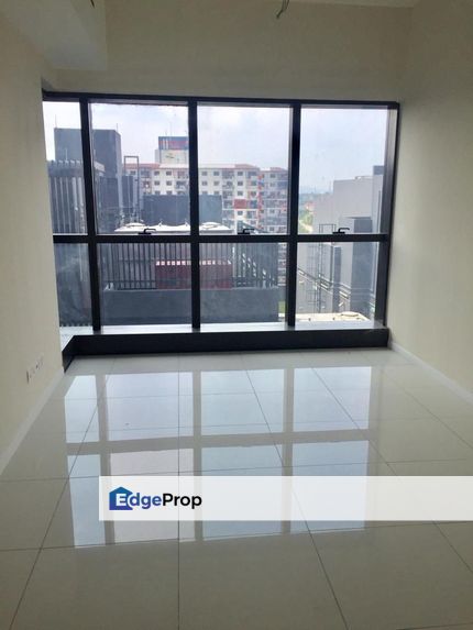 Petaling Jaya, Icon Residenz 1bedroom Partially furnished for Sale, Selangor, Petaling Jaya