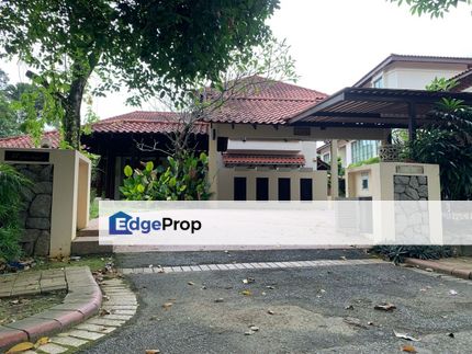 Seri Kembangan, Bukit Gita Bayu, 6bedrooms Partially Furnished for Sale, Selangor, Seri Kembangan