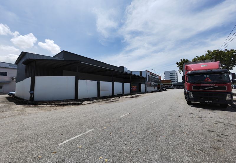 Refurbish 2 Storey Light Industrial 🔥 Facing Main Road Jalan Mak Mandin