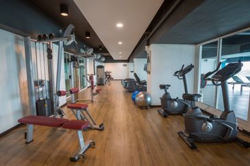 Worth Buy 🔥 Nice Fully Renovated Orange 3 Condo in Butterworth