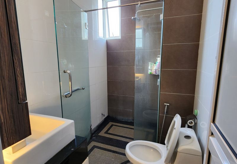 Worth Buy 🔥 Nice Fully Renovated Orange 3 Condo in Butterworth