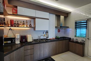 Worth Buy 🔥 Nice Fully Renovated Orange 3 Condo in Butterworth