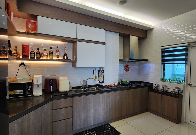 Worth Buy 🔥 Nice Fully Renovated Orange 3 Condo in Butterworth