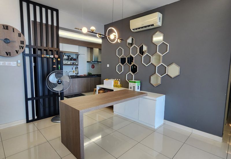 Worth Buy 🔥 Nice Fully Renovated Orange 3 Condo in Butterworth