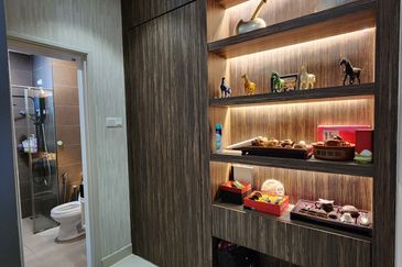 Worth Buy 🔥 Nice Fully Renovated Orange 3 Condo in Butterworth