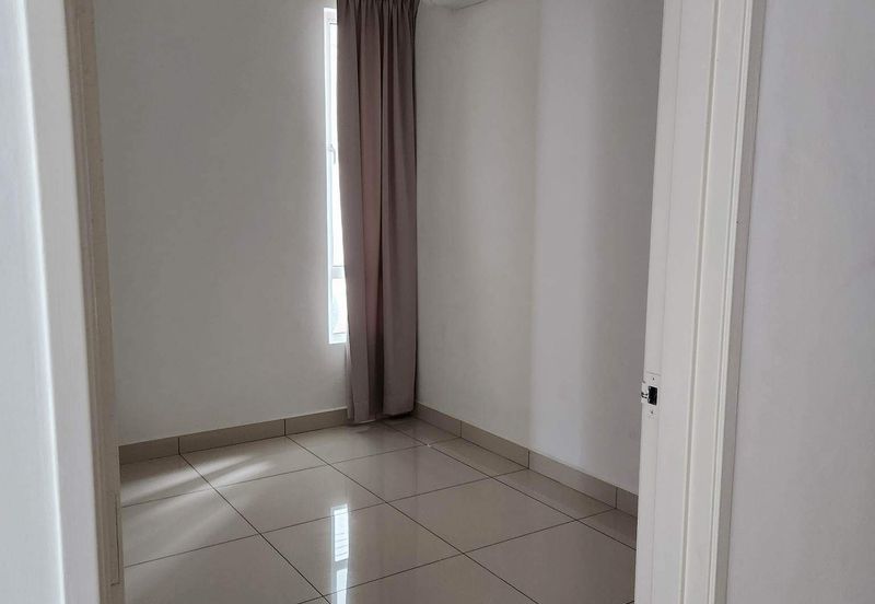 Worth Buy 🔥 Partial Furnished Renovated Orange 3 Condo in Butterworth