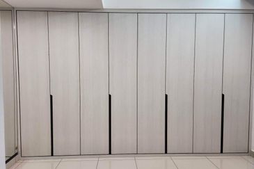 Worth Buy 🔥 Partial Furnished Renovated Orange 3 Condo in Butterworth