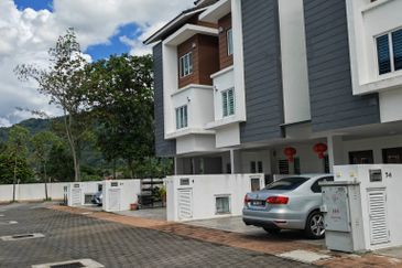 Sunway Wellesley 🔥 1.5 Storey Townhouse Corner Upper Floor in Bukit Mertajam