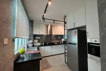 Summerton Condominium