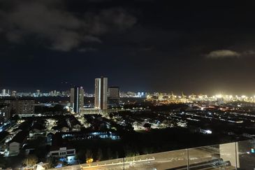 Praicon Tower 🔥 Fully Furnished Renovated Condo For Rent in Butterworth