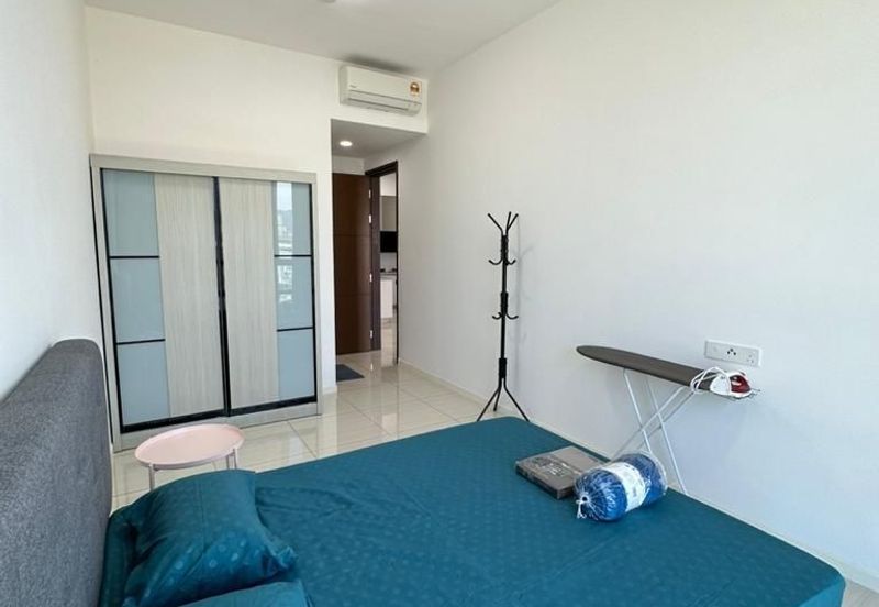 Queens Residences Q2