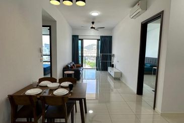 Queens Residences Q2