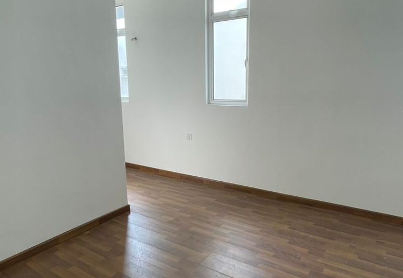 Aston Park East (Taman Aston)