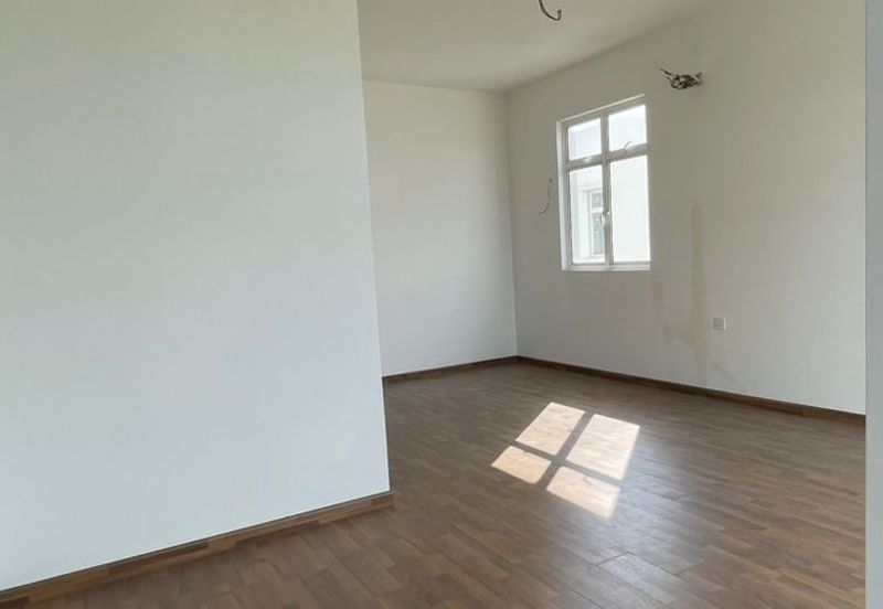 Aston Park East (Taman Aston)