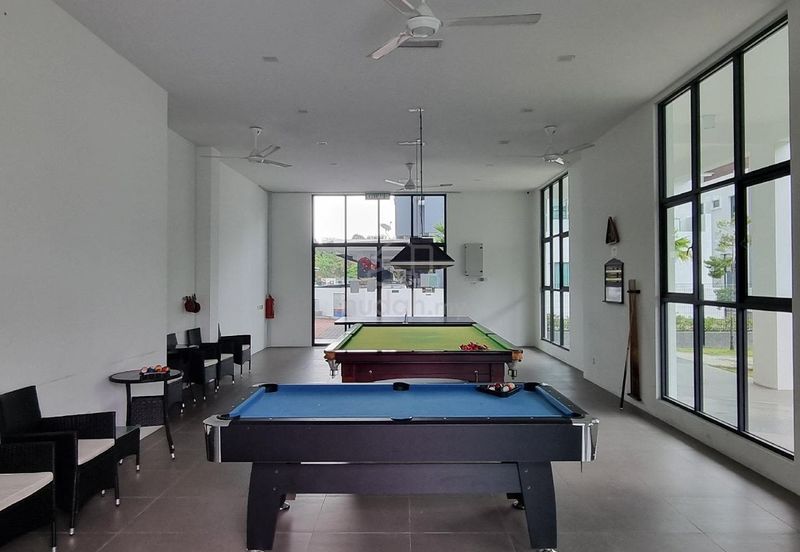 Spectrum Garden 🔥 2.5 Storey Terrace Bare Unit in Kota Permai