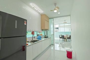 Taman Pinggiran Bukit Minyak