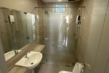 Summerton Condominium