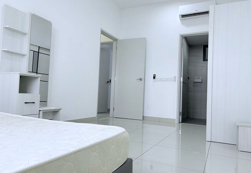 Eco Bloom @ Eco Meadows