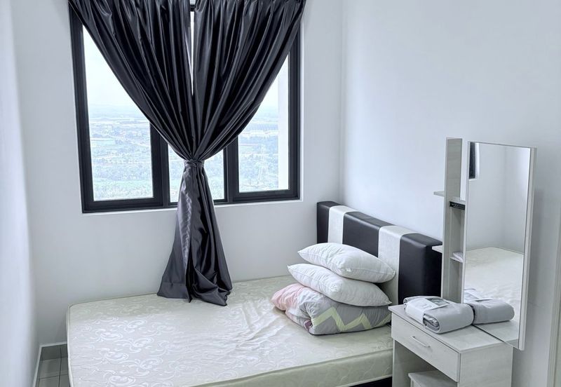 Eco Bloom @ Eco Meadows