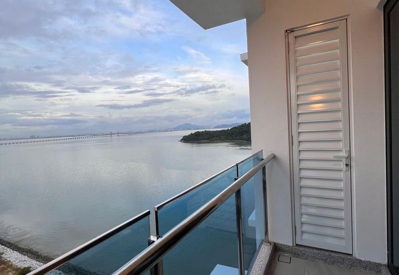 Queens Residences Q2