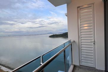 Queens Residences Q2