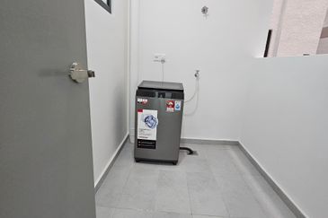 Sinaran Residence 🔥 Fully Furnished Renovated Condo in Batu Kawan