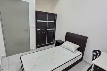 Sinaran Residence 🔥 Fully Furnished Renovated Condo in Batu Kawan