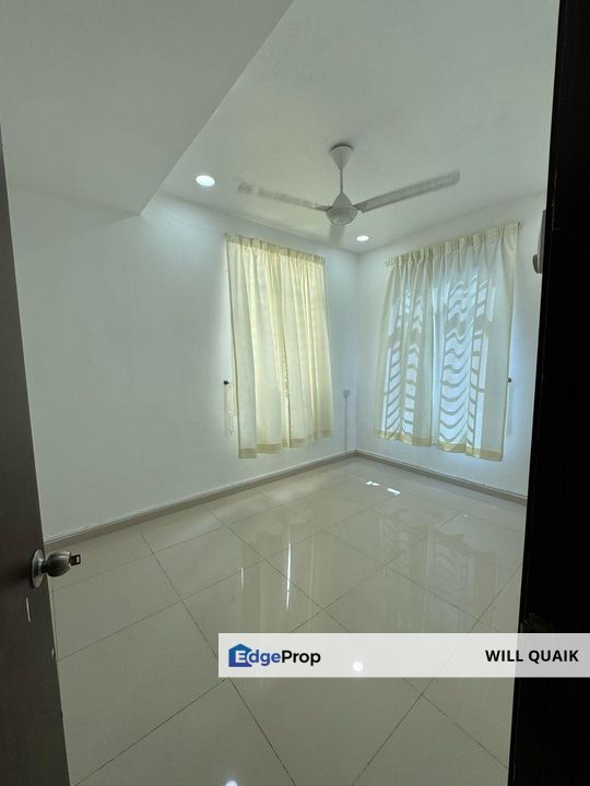 Sungai Ara 🔥 3 Storey Semi-D Basic Renovated For Rent in Bayan Lepas, Penang, Sungai Ara