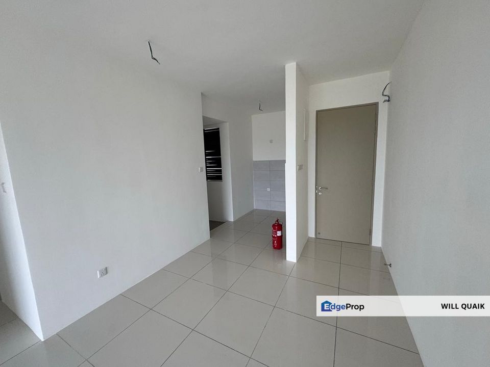 Vivo Executive Apartment For Sale in Batu Kawan near Design Village Mall, Penang, Batu Kawan