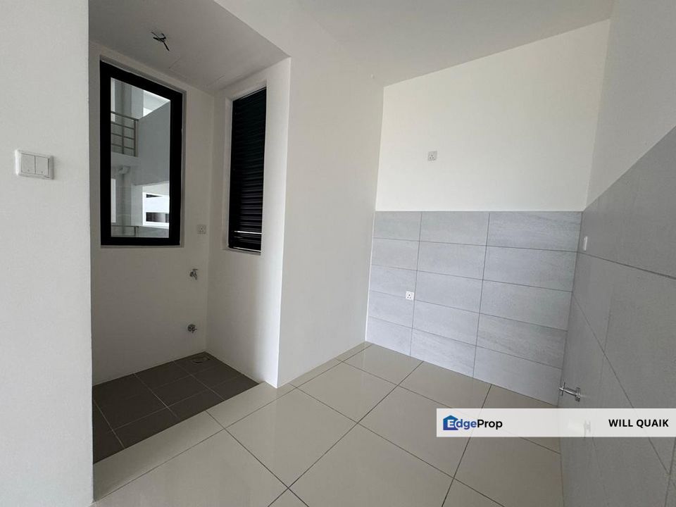 Vivo Executive Apartment For Sale in Batu Kawan near Design Village Mall, Penang, Batu Kawan