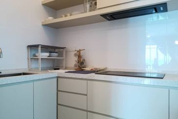 Queens Residences @ Queens Waterfront