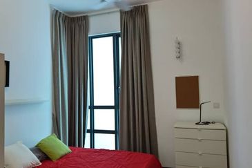 Queens Residences @ Queens Waterfront