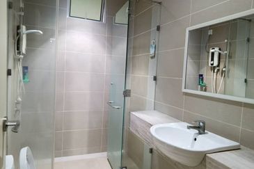 Summerton Condominium