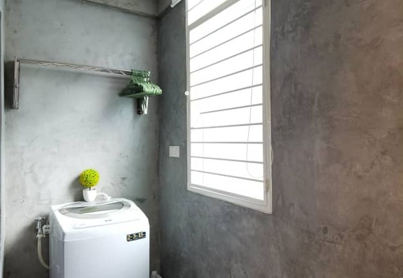 Summerton Condominium