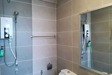 Summerton Condominium