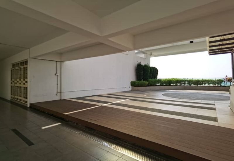 Summerton Condominium