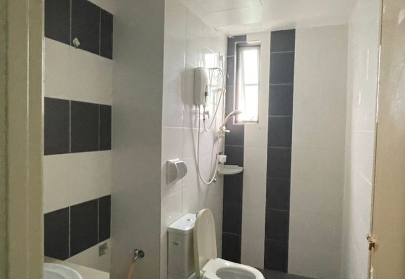 Royale Infinity @ Tambun Royale City