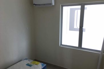 Royale Infinity @ Tambun Royale City